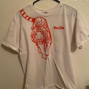 adorable and comfy Phoenix Zoo t-shirt!